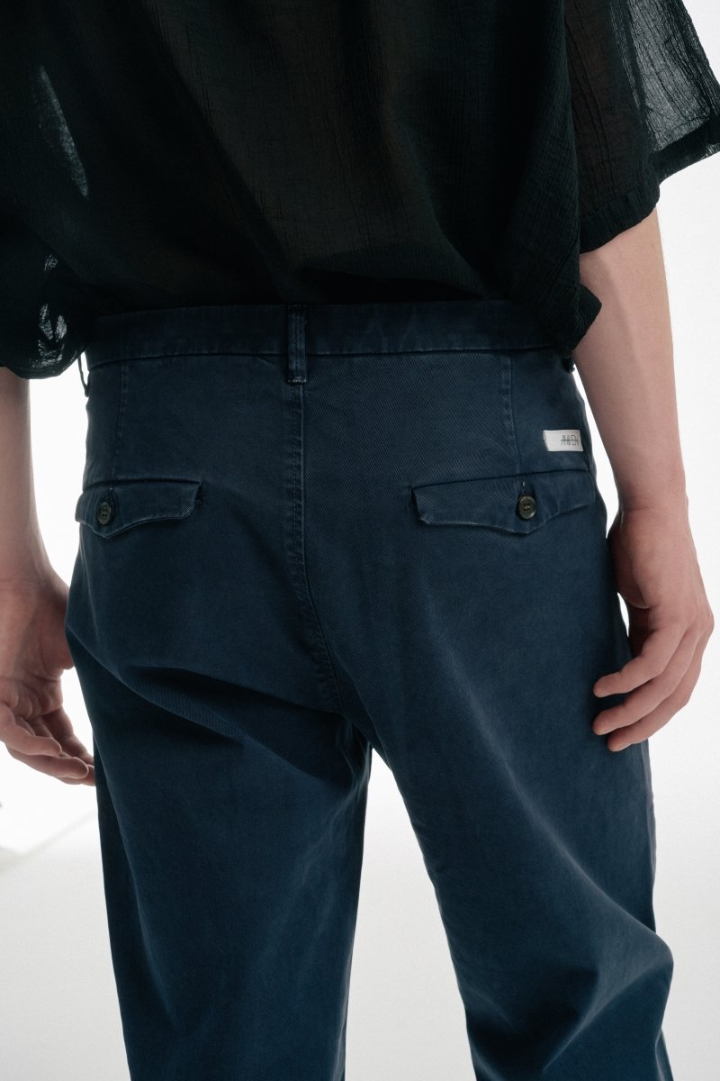 SLOUCHY CHINO / Navy - Aniven