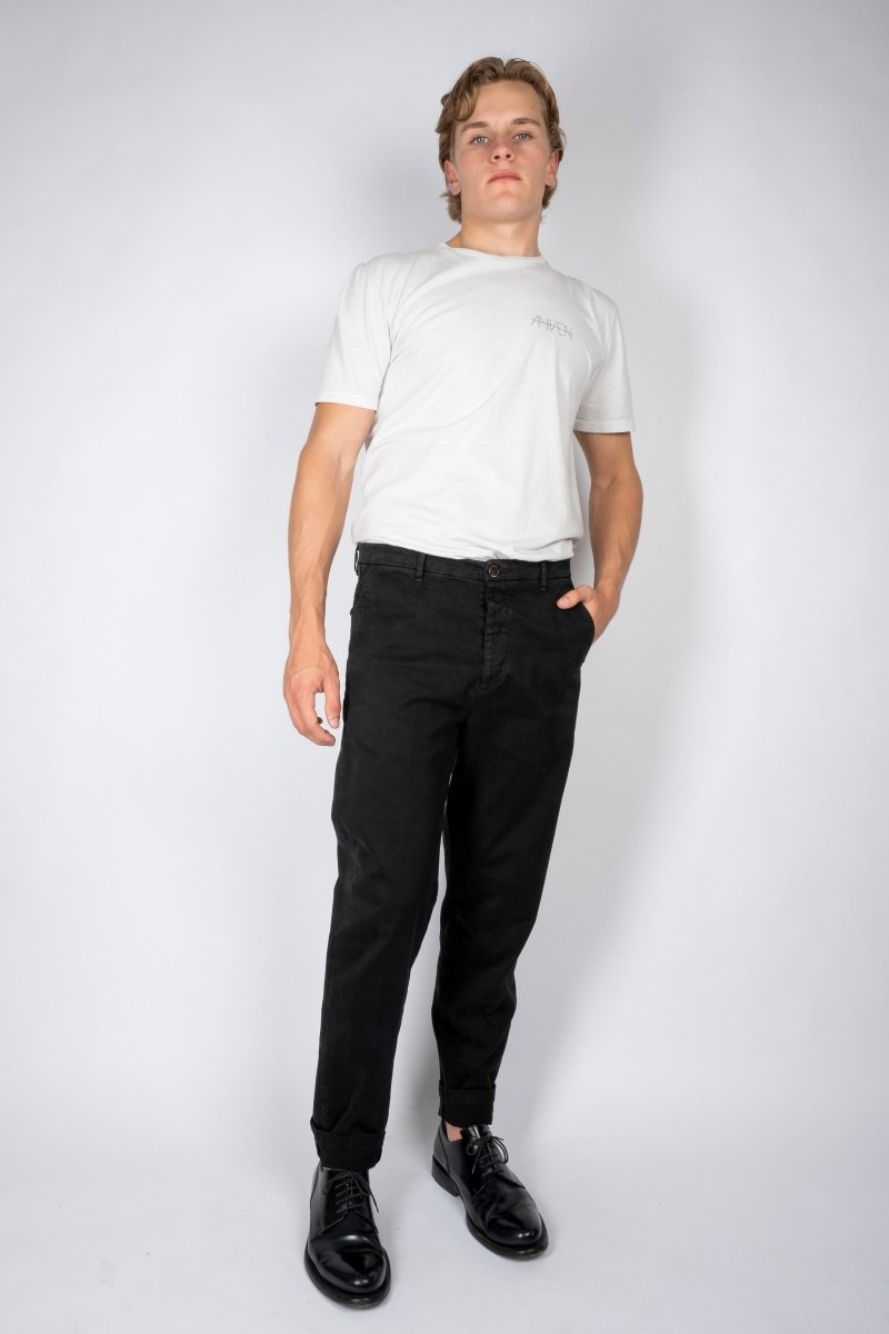 SLOUCHY CHINO / Stone Garment Dyed Black - Aniven