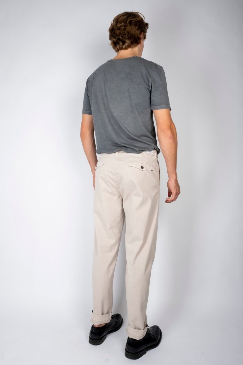 SLOUCHY CHINO / Stone Garment Dyed Sand - Aniven